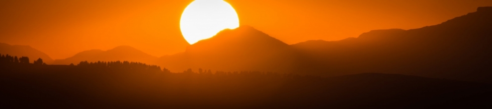 Lesotho Sunrise (Andrew Moore)  [flickr.com]  CC BY-SA 
Infos zur Lizenz unter 'Bildquellennachweis'