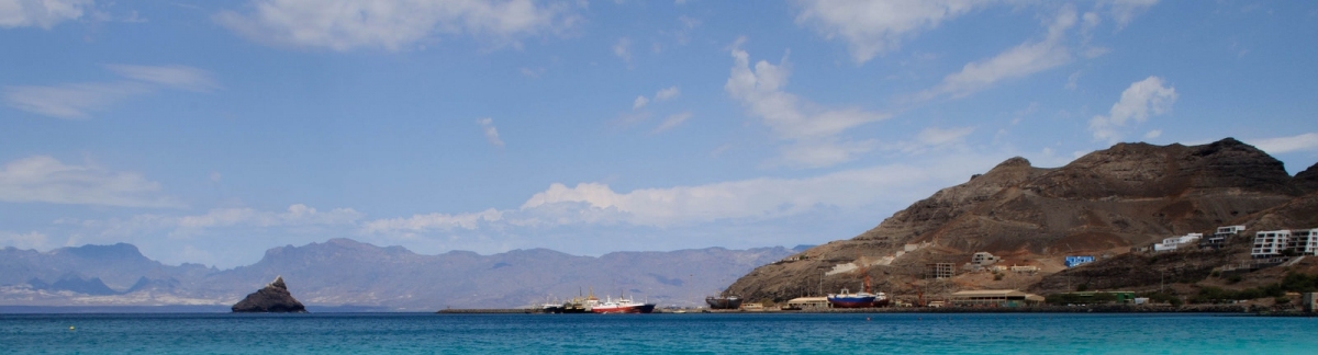 Mindelo, São Vicente, Cape Verde (Caroline Granycome) CC BY-SA Mindelo, São Vicente, Cape Verde (Caroline Granycome) CC BY-SA