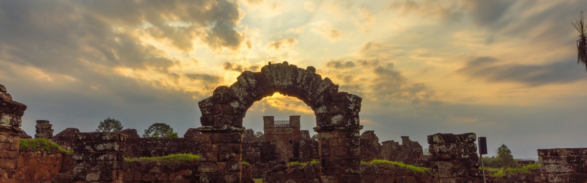 Ruinas de trinidad (Niels Mickers) CC BY Ruinas de trinidad (Niels Mickers) CC BY