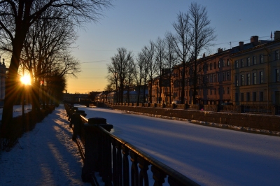 Peter winter morning (Olga)  [flickr.com]  CC BY-SA 
Infos zur Lizenz unter 'Bildquellennachweis'