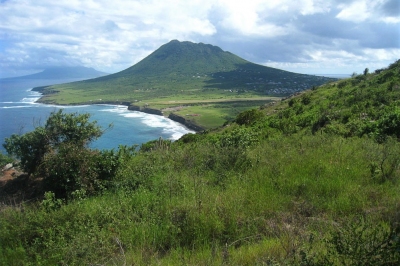 The Quill, St. Eustatius\\\' dormant volcano (Walter Hellebrand)  CC BY-SA 
Infos zur Lizenz unter 'Bildquellennachweis'
