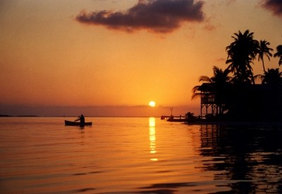 2001 Belize 17 Morning Paddle (anoldent)  [flickr.com]  CC BY-SA 
Infos zur Lizenz unter 'Bildquellennachweis'