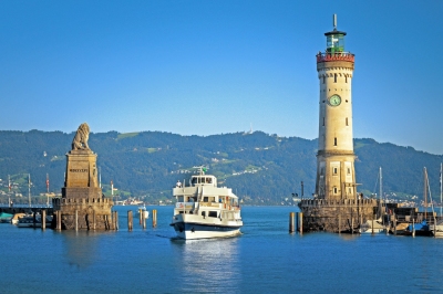 Bodensee (Bus Germany)  [flickr.com]  Gemeinfrei - Public Domain 
Infos zur Lizenz unter 'Bildquellennachweis'