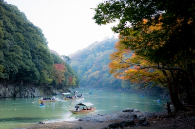 Arashiyama, Kyoto (Takashi Hososhima)  [flickr.com]  CC BY-SA 
Infos zur Lizenz unter 'Bildquellennachweis'