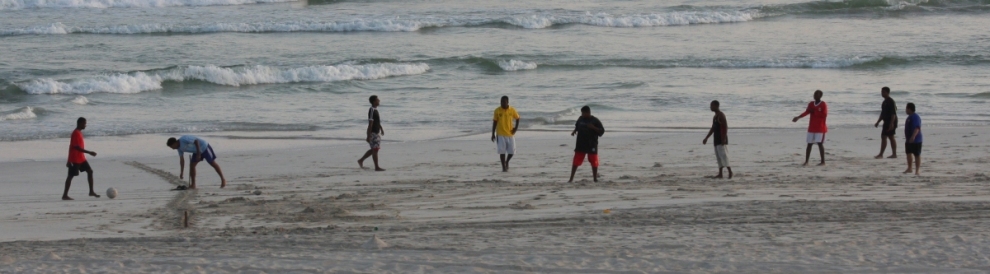 Beach football (Chris Price)  [flickr.com]  CC BY-ND 
Infos zur Lizenz unter 'Bildquellennachweis'