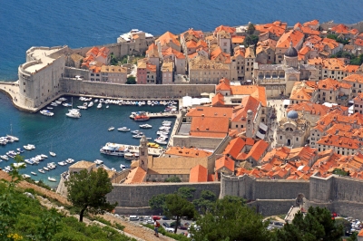 Croatia-01756 - Old Port Dubrovnik (Dennis Jarvis)  [flickr.com]  CC BY-SA 
Infos zur Lizenz unter 'Bildquellennachweis'