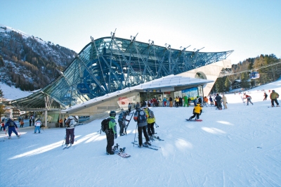 Die neue Galzigbahn in St. Anton am Arlberg (Johannes Gruber)  [flickr.com]  CC BY-ND 
Infos zur Lizenz unter 'Bildquellennachweis'