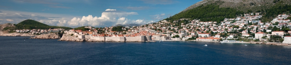 Dubrovnik old city panorama (L.C. Nøttaasen)  [flickr.com]  CC BY 
Infos zur Lizenz unter 'Bildquellennachweis'