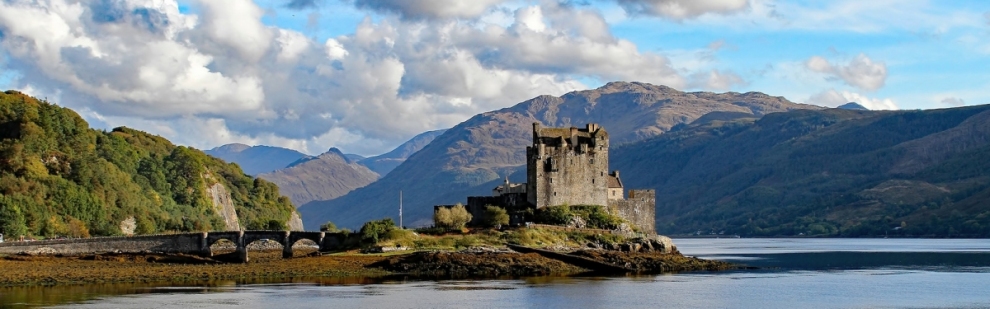 Eilean Donan Castle 15a (Tony Hisgett)  [flickr.com]  CC BY 
Infos zur Lizenz unter 'Bildquellennachweis'