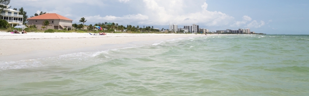 Fort Myers Beach, Florida, USA (dconvertini)  [flickr.com]  CC BY-SA 
Infos zur Lizenz unter 'Bildquellennachweis'