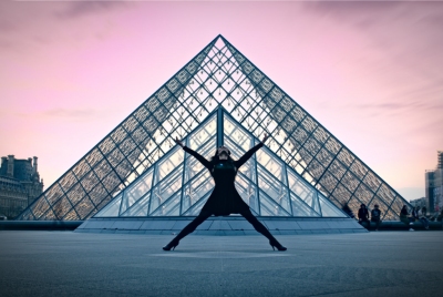 Geometry: dancer and pyramid (Gael Varoquaux)  [flickr.com]  CC BY 
Infos zur Lizenz unter 'Bildquellennachweis'