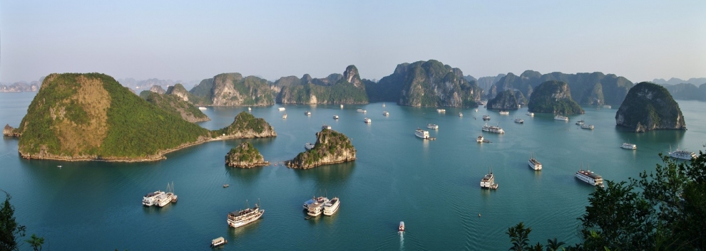 Halong Panorama (Jean-Marc Astesana)  [flickr.com]  CC BY-SA 
Infos zur Lizenz unter 'Bildquellennachweis'