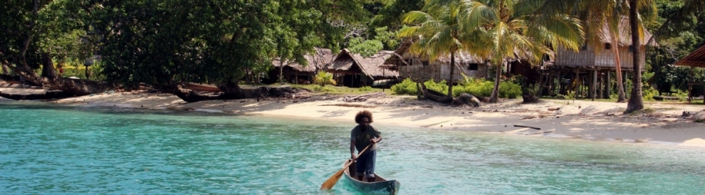 IMG_3197 Halavo villager (Jenny Scott)  [flickr.com]  CC BY 
Infos zur Lizenz unter 'Bildquellennachweis'