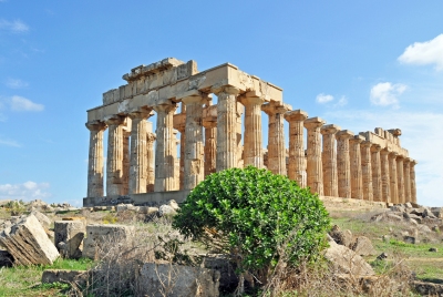 Italy-2276 - Temple of Hera (Dennis Jarvis)  [flickr.com]  CC BY-SA 
Infos zur Lizenz unter 'Bildquellennachweis'