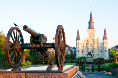 Jackson Square (Christian Senger)  [flickr.com]  CC BY 
Infos zur Lizenz unter 'Bildquellennachweis'