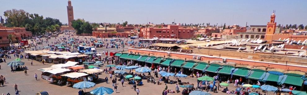 Jemaa El Fna (Barbaragin)  [flickr.com]  CC BY-SA 
Infos zur Lizenz unter 'Bildquellennachweis'