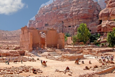 Jordan-18C-095 - Temple of Dushares (Dennis Jarvis)  [flickr.com]  CC BY-SA 
Infos zur Lizenz unter 'Bildquellennachweis'