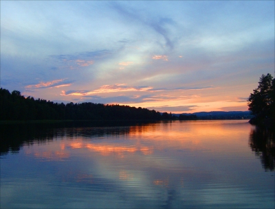 Lake Gerdsken (David J)  [flickr.com]  CC BY 
Infos zur Lizenz unter 'Bildquellennachweis'