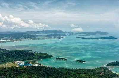 Langkawi (Jakub  Michankow)  [flickr.com]  CC BY 
Infos zur Lizenz unter 'Bildquellennachweis'