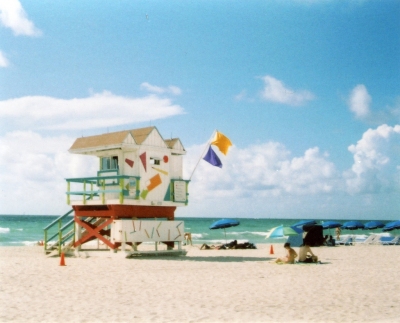 Lifeguard Station South Beach (Phillip Pessar)  [flickr.com]  CC BY 
Infos zur Lizenz unter 'Bildquellennachweis'