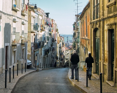 Lisbon, Portugal (Pedro Szekely)  [flickr.com]  CC BY-SA 
Infos zur Lizenz unter 'Bildquellennachweis'