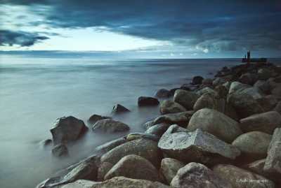 Long Exposure at Tuja Mole (Eduards Pulks)  [flickr.com]  CC BY-ND 
Infos zur Lizenz unter 'Bildquellennachweis'