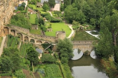 Luxembourg (Cristian Bortes)  [flickr.com]  CC BY 
Infos zur Lizenz unter 'Bildquellennachweis'