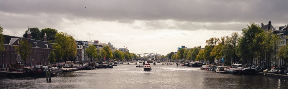 Magere Brug and Amstel (Tobias Abel)  [flickr.com]  CC BY-ND 
Infos zur Lizenz unter 'Bildquellennachweis'