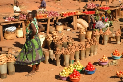 Market day (Christiane Birr)  [flickr.com]  CC BY-SA 
Infos zur Lizenz unter 'Bildquellennachweis'