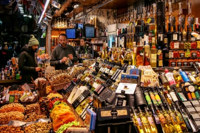 Mercat de Sant Josep - La Boqueria (Jorge Franganillo)  [flickr.com]  CC BY 
Infos zur Lizenz unter 'Bildquellennachweis'