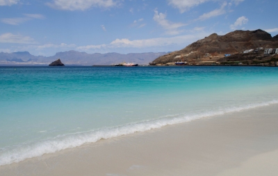 Mindelo, São Vicente, Cape Verde (Caroline Granycome)  [flickr.com]  CC BY-SA 
Infos zur Lizenz unter 'Bildnachweis'