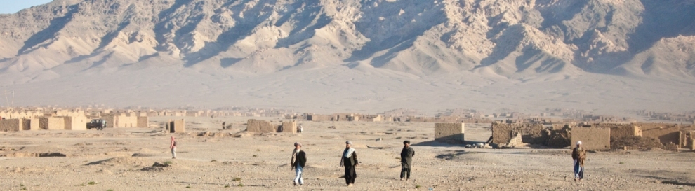 Moring glory - Outside Herat - Afghanistan (Marius Arnesen)  [flickr.com]  CC BY-SA 
Infos zur Lizenz unter 'Bildquellennachweis'