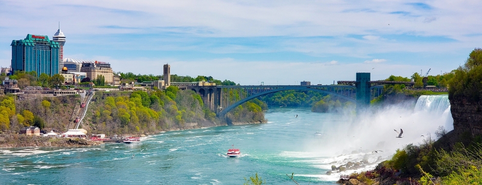 Niagara Falls (Boris Kasimov)  [flickr.com]  CC BY 
Infos zur Lizenz unter 'Bildquellennachweis'