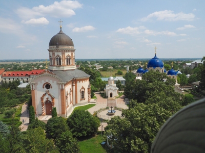 Noul Neamts monastery is located 5 km from Tiraspol city in the village of Chitcani. (Clay Gilliland)  [flickr.com]  CC BY-SA 
Infos zur Lizenz unter 'Bildquellennachweis'