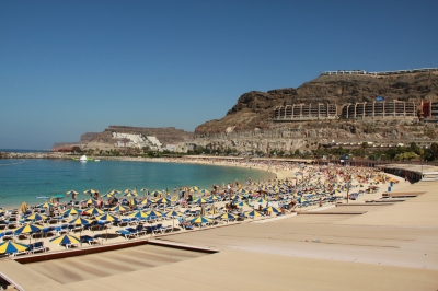 Playa Amadores (Cristian Bortes)  [flickr.com]  CC BY 
Infos zur Lizenz unter 'Bildquellennachweis'