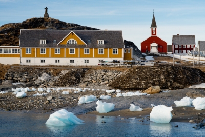 postcard from Nuuk (Thomas Leth-Olsen)  [flickr.com]  CC BY-SA 
Infos zur Lizenz unter 'Bildquellennachweis'