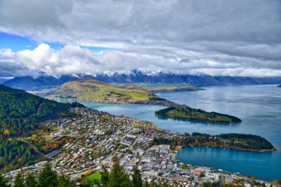 Queenstown (Rajeev Rajagopalan)  [flickr.com]  CC BY 
Infos zur Lizenz unter 'Bildquellennachweis'
