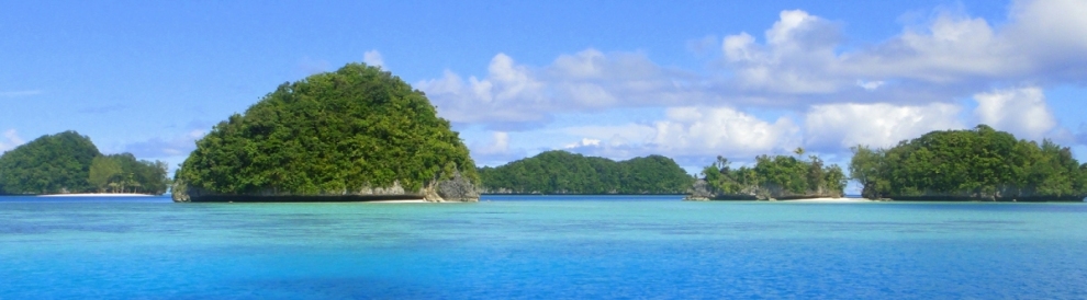 Rock Islands near German Channel, Palau (Matt Kieffer)  [flickr.com]  CC BY-SA 
Infos zur Lizenz unter 'Bildquellennachweis'