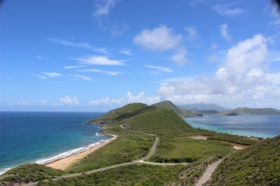 St Kitts (Isabelle Acatauassú Alves Almeida)  [flickr.com]  CC BY 
Infos zur Lizenz unter 'Bildquellennachweis'