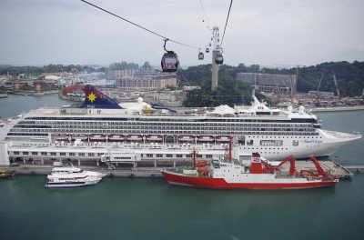 Star Cruise (Tomoaki INABA)  [flickr.com]  CC BY-SA 
Infos zur Lizenz unter 'Bildquellennachweis'