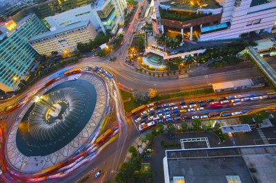 The Beauty of Traffic (Ignatius Win Tanuwidjaja)  [flickr.com]  CC BY-ND 
Infos zur Lizenz unter 'Bildquellennachweis'