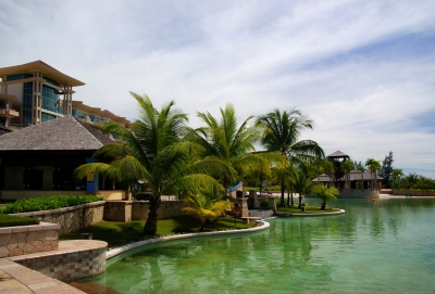 The Empire Hotel and Country Club.Brunei. (Bernard Spragg. NZ)  [flickr.com] 