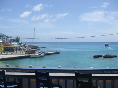 The Island Lifestyle at Breezes By The Bay, Grand Cayman, Cayman Islands (amateur photography by michel)  [flickr.com]  CC BY 
Infos zur Lizenz unter 'Bildquellennachweis'