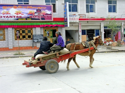 Tibet-5851 (Dennis Jarvis)  [flickr.com]  CC BY-SA 
Infos zur Lizenz unter 'Bildquellennachweis'