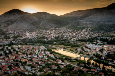 Trebinje (Marcus Saul)  [flickr.com]  CC BY 
Infos zur Lizenz unter 'Bildquellennachweis'