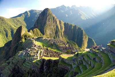 Turistas en Machu Picchu [Tourists in...] (Rocco Lucia)  [flickr.com]  CC BY 
Infos zur Lizenz unter 'Bildquellennachweis'