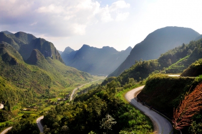 Van Chai, Ha Giang - Viet Nam (Nhi Dang)  [flickr.com]  CC BY 
Infos zur Lizenz unter 'Bildquellennachweis'