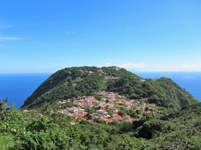 Windwardside, Saba (Richie Diesterheft)  [flickr.com]  CC BY-SA 
Infos zur Lizenz unter 'Bildquellennachweis'